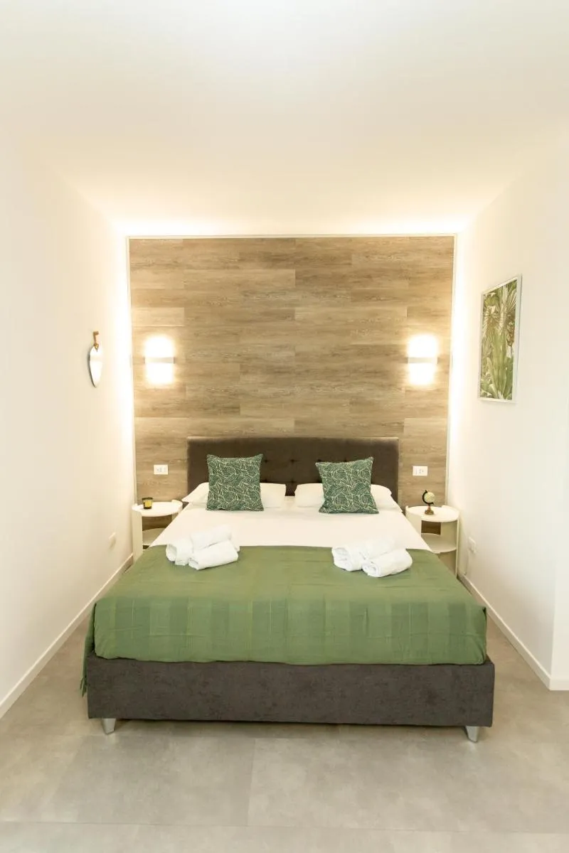 Image 3 of Harmonie House