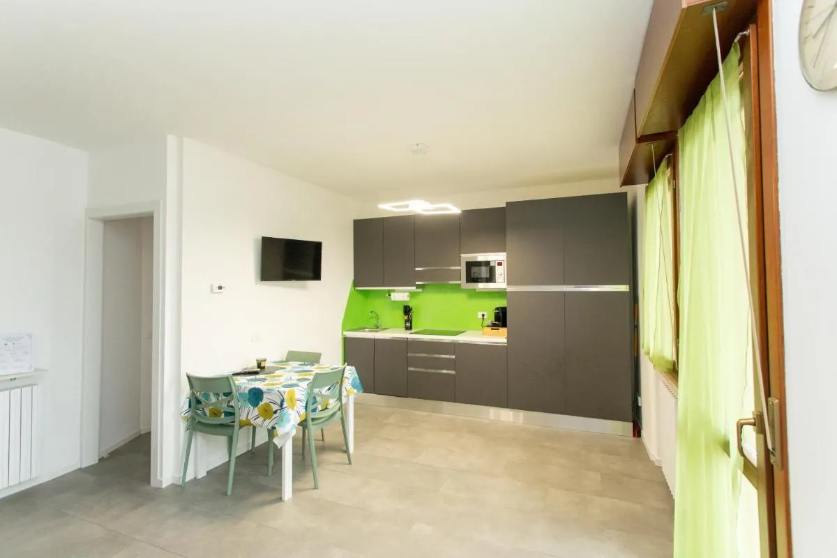 Image 2 of Harmonie House