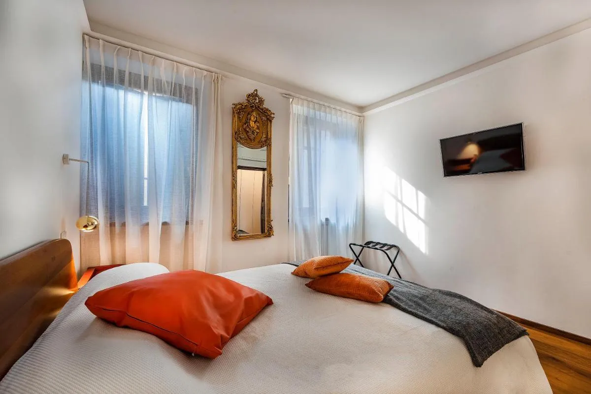 Image 1 of Italianflat – Duomo Deluxe