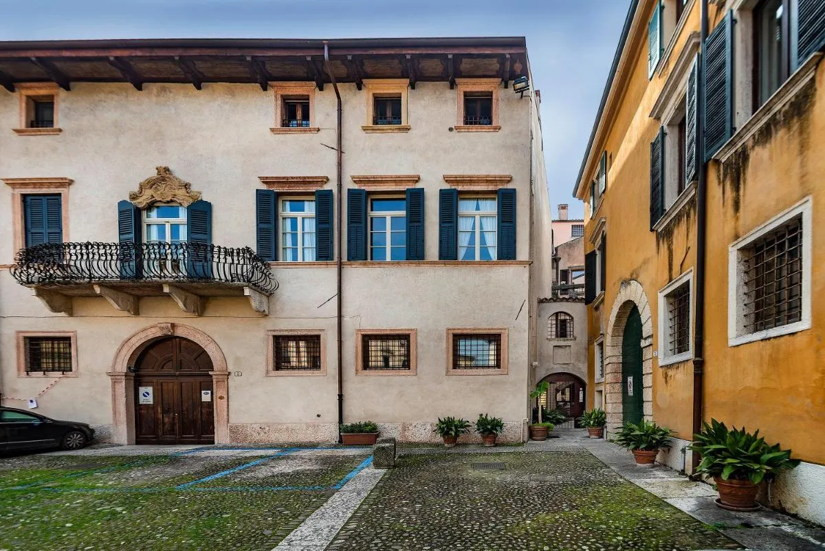 Image 5 of Italianflat – Duomo Deluxe