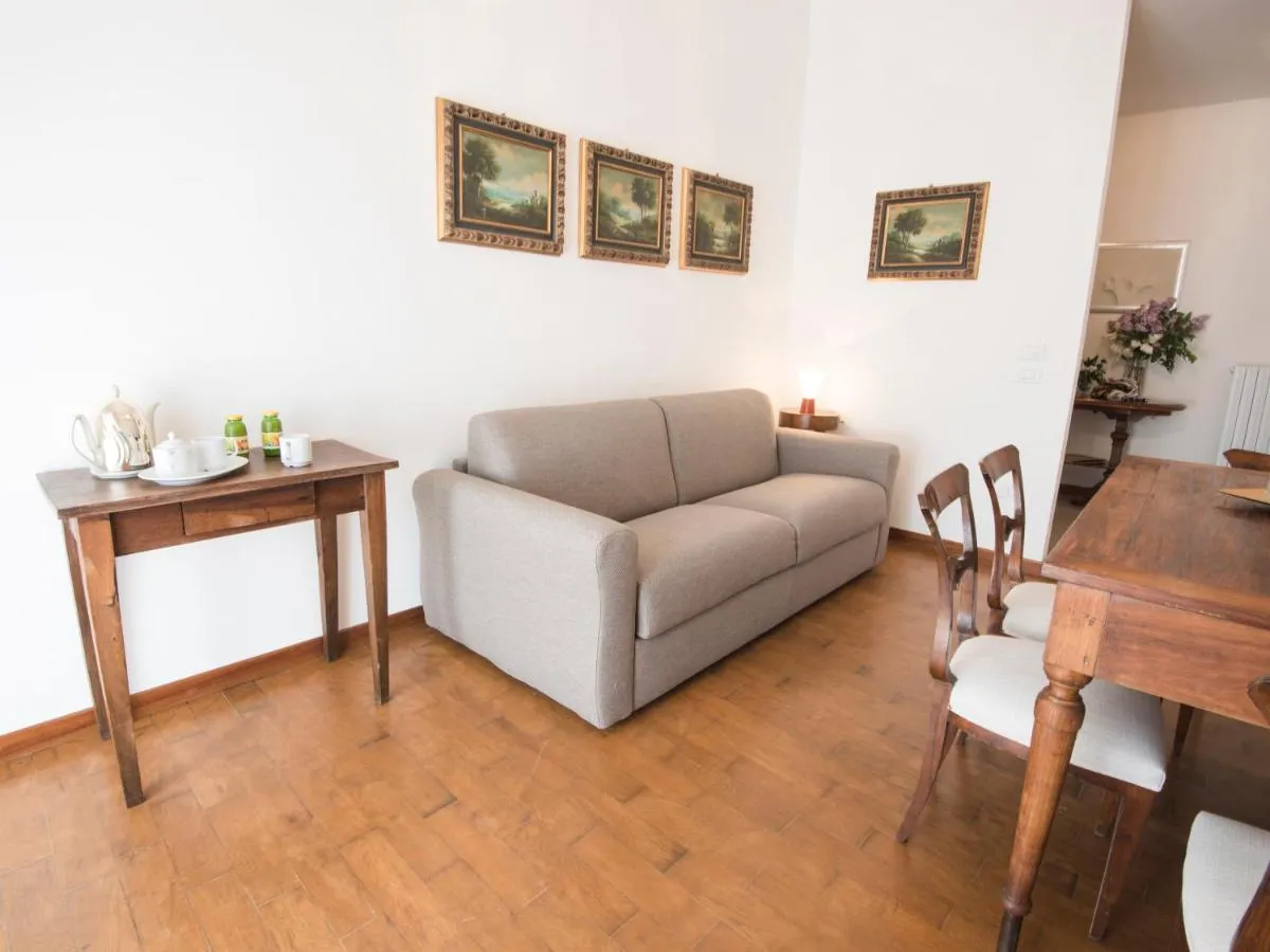 Image 2 of Italianflat – Via Adua two bedroom Old Town