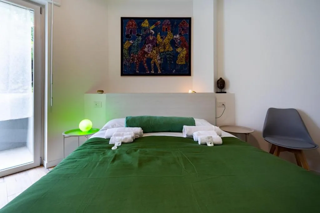Image of Modern Grey Flat in Verona