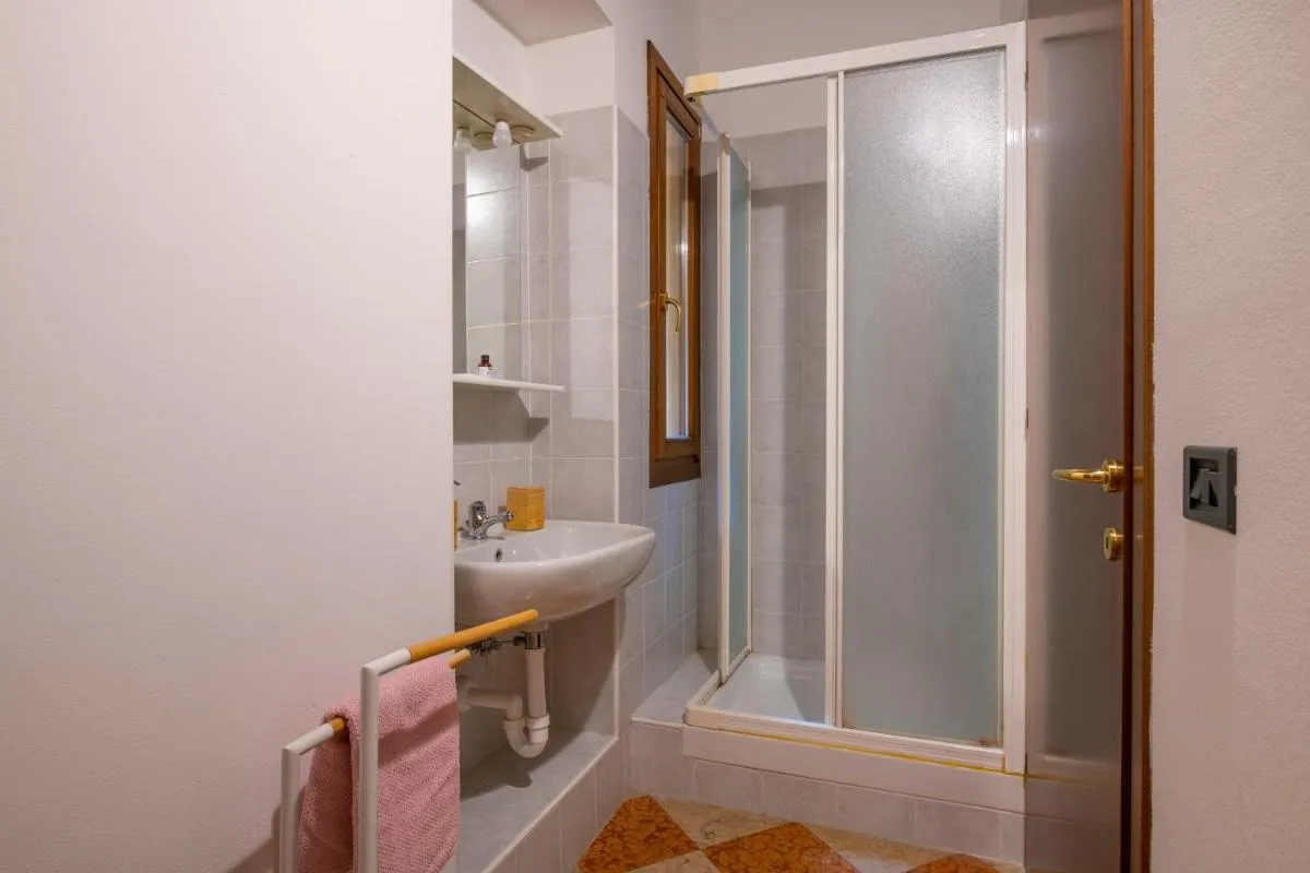 Image 2 of -Near Arena & Giuletta- Pet Friendly Mazzini Palace