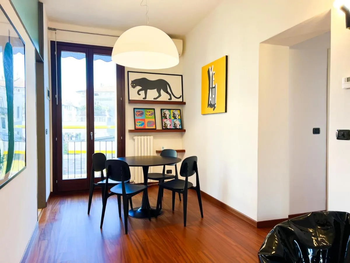 Image 3 of POP ART House – Parcheggio Privato