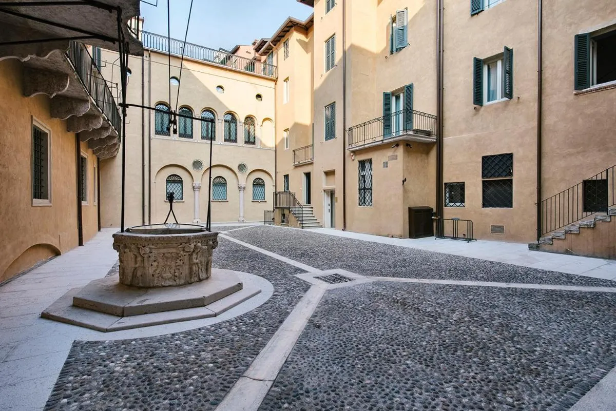 Image 5 of Palazzo Confalonieri da Lisca