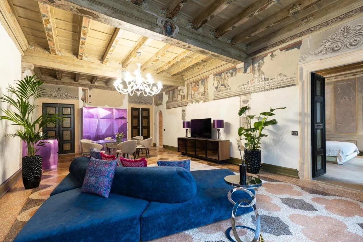Image 4 of Palazzo Reggiani – Maria Callas