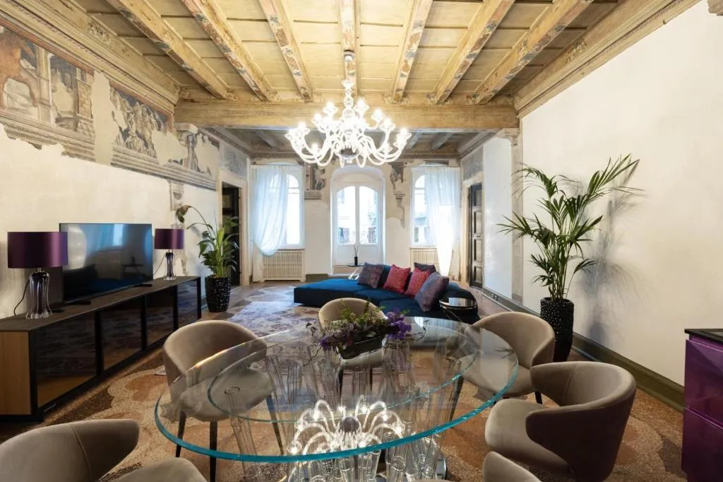 Image of Palazzo Reggiani – Maria Callas