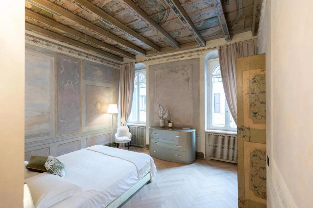 Image 1 of Palazzo Reggiani – Maria Callas
