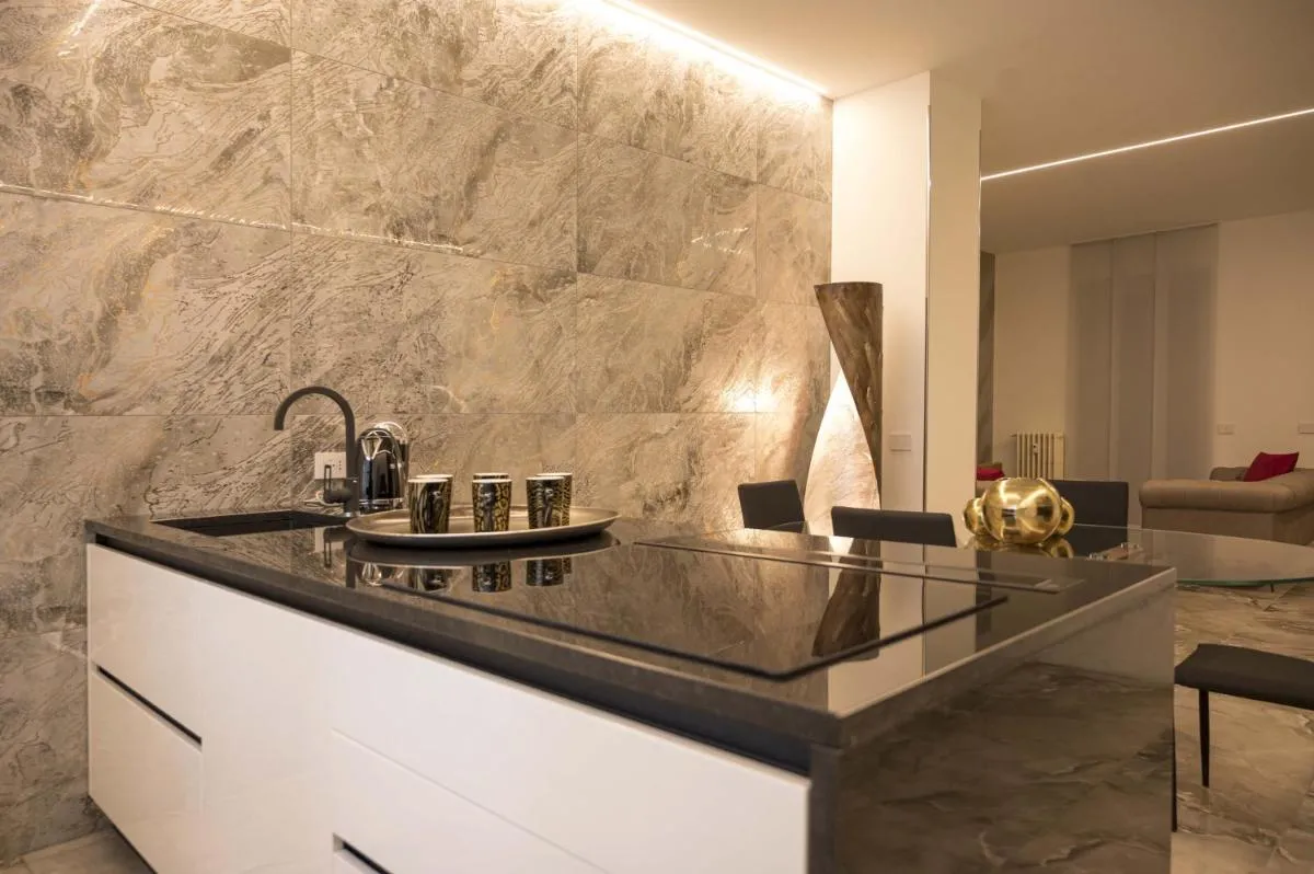 Image 2 of Panvinio 25 apartment – Royal Welcome