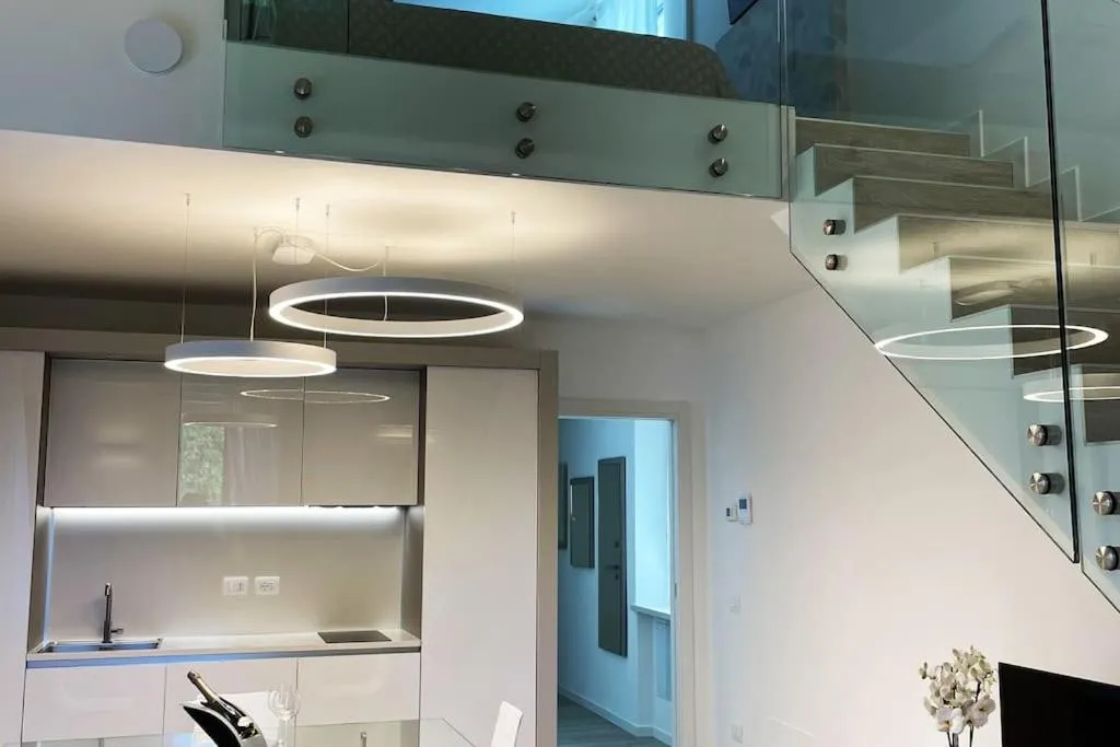 Image 3 of Queen Verona Luxury Apartment
