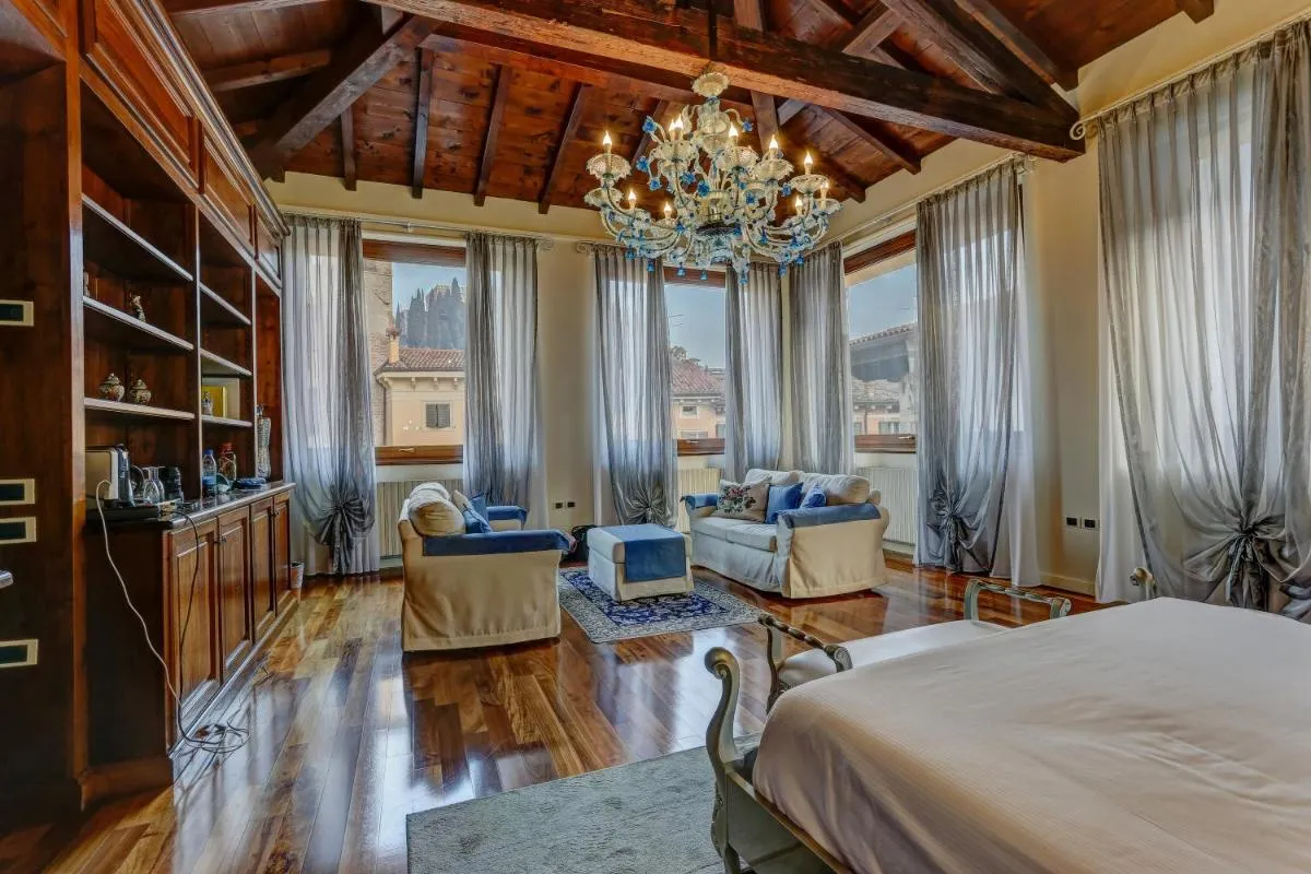 Image 1 of Relais Ponte Pietra