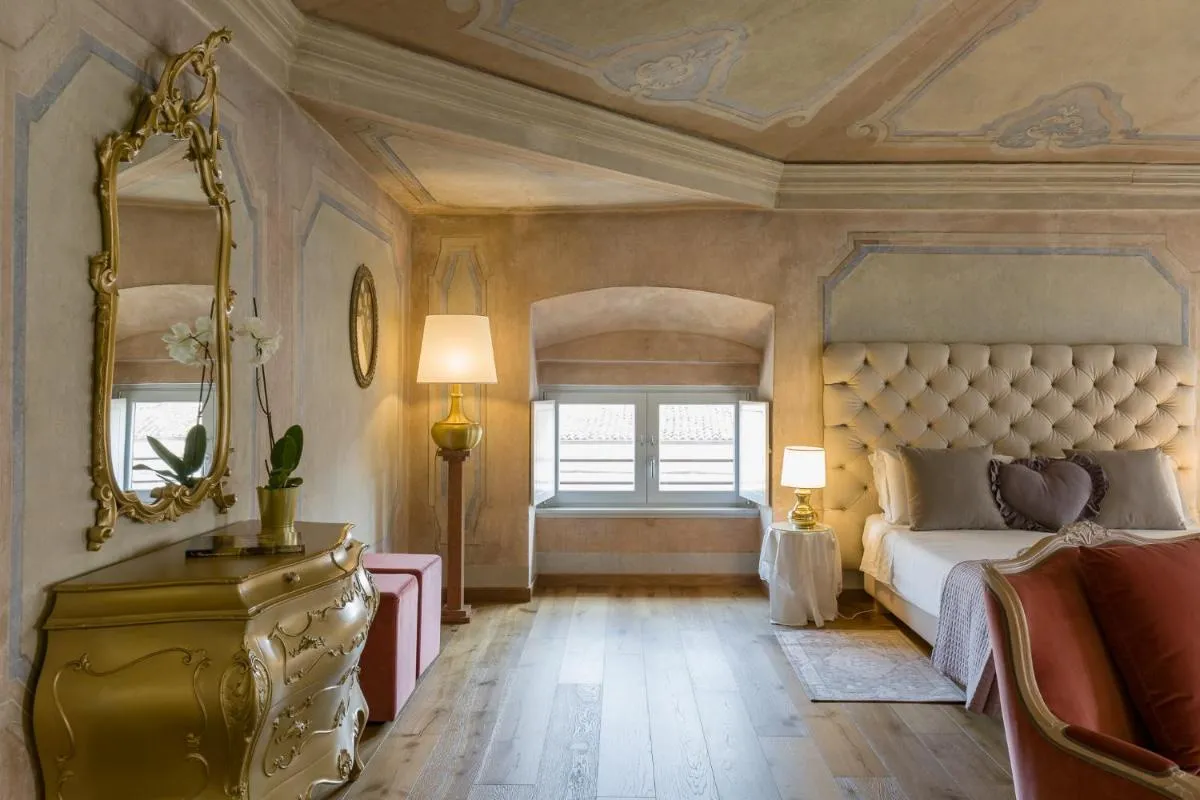 Image 6 of Rooms Castelvecchio – Palazzo Canossa