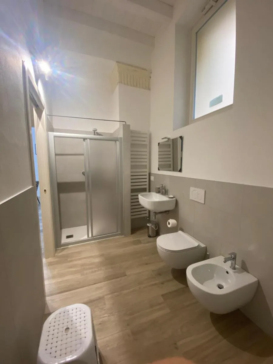 Image 2 of Santa Cecilia Wine Suites
