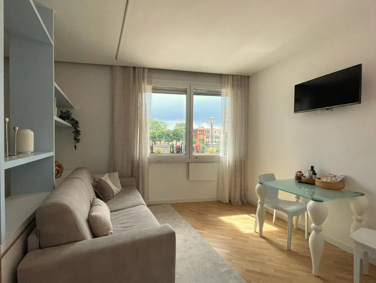 Image 5 of Stromboli Loft Verona