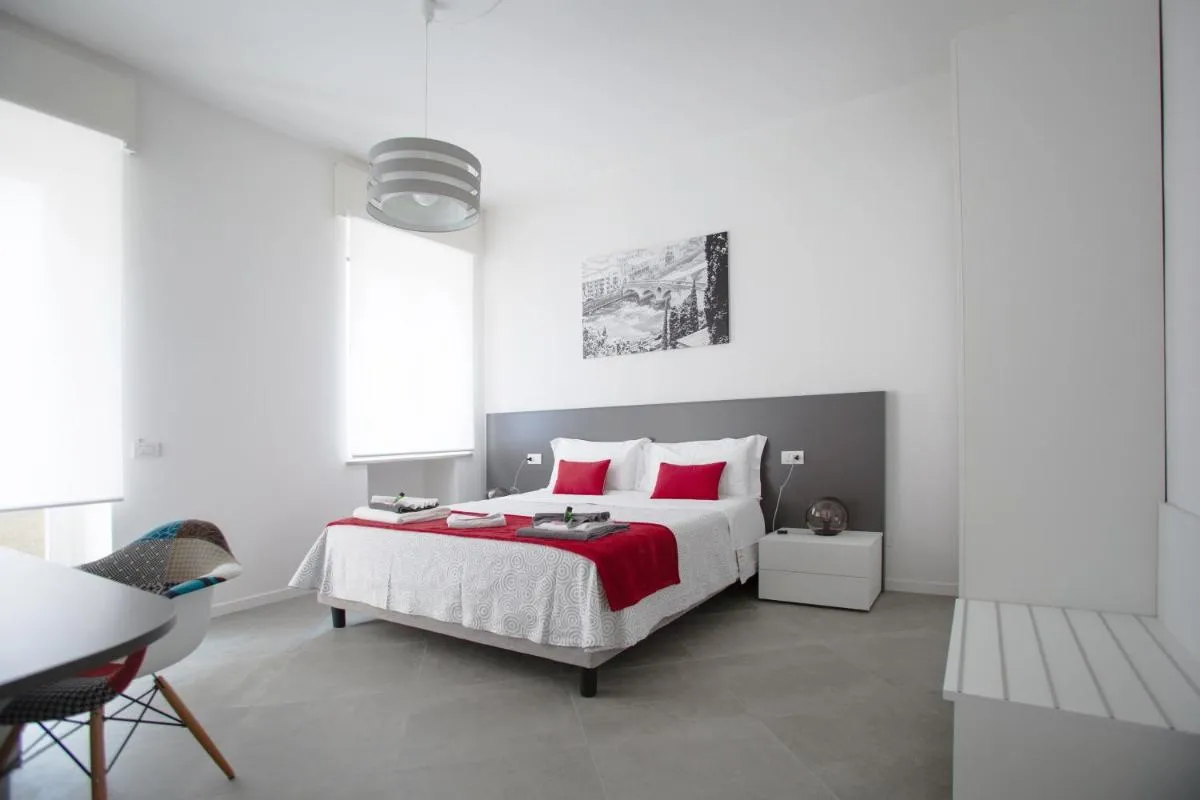 Image 4 of Suite Dreams in Verona