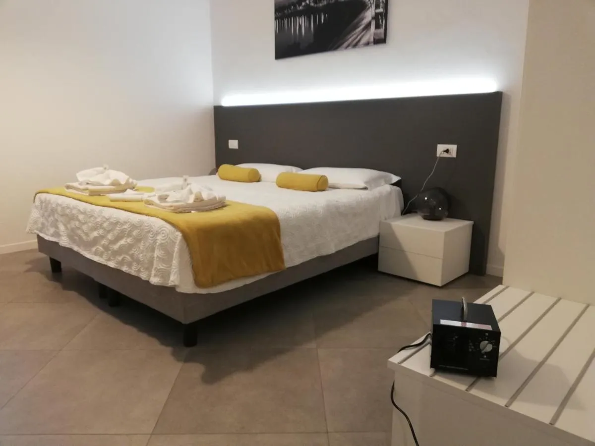Image 2 of Suite Dreams in Verona