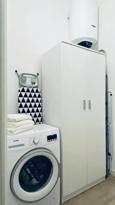 Image 6 of Sun Street Apartment