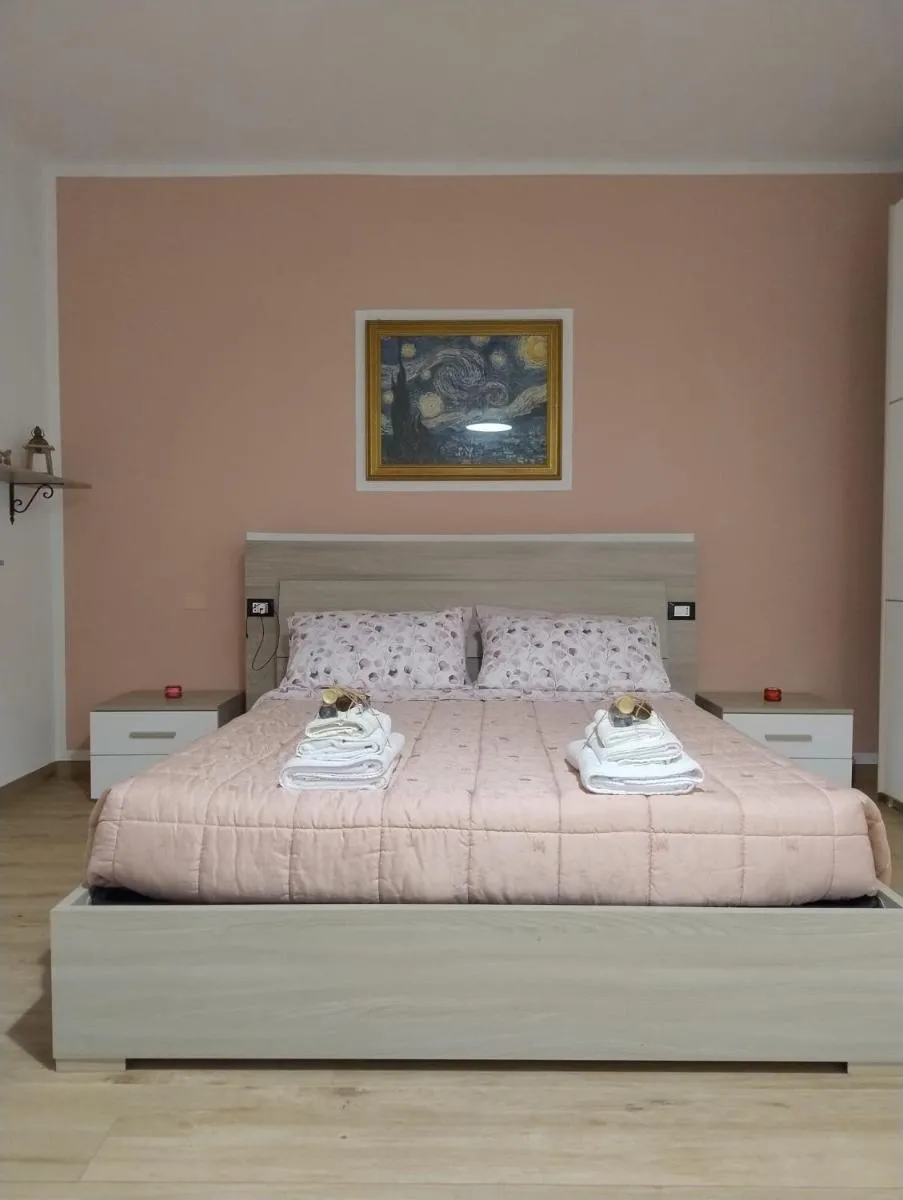 Image 2 of Urban Chic Apartament