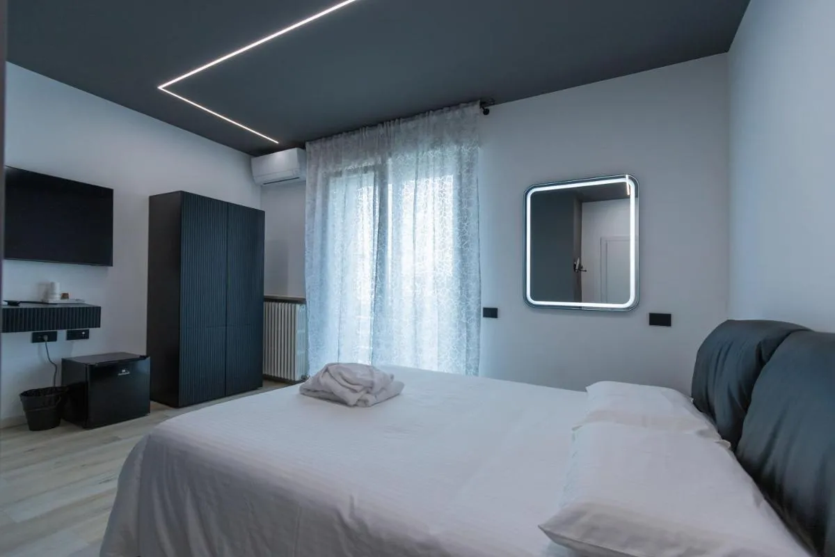 Image 1 of Verona Borgo Roma LUXURY ROOMS & APARTMENT