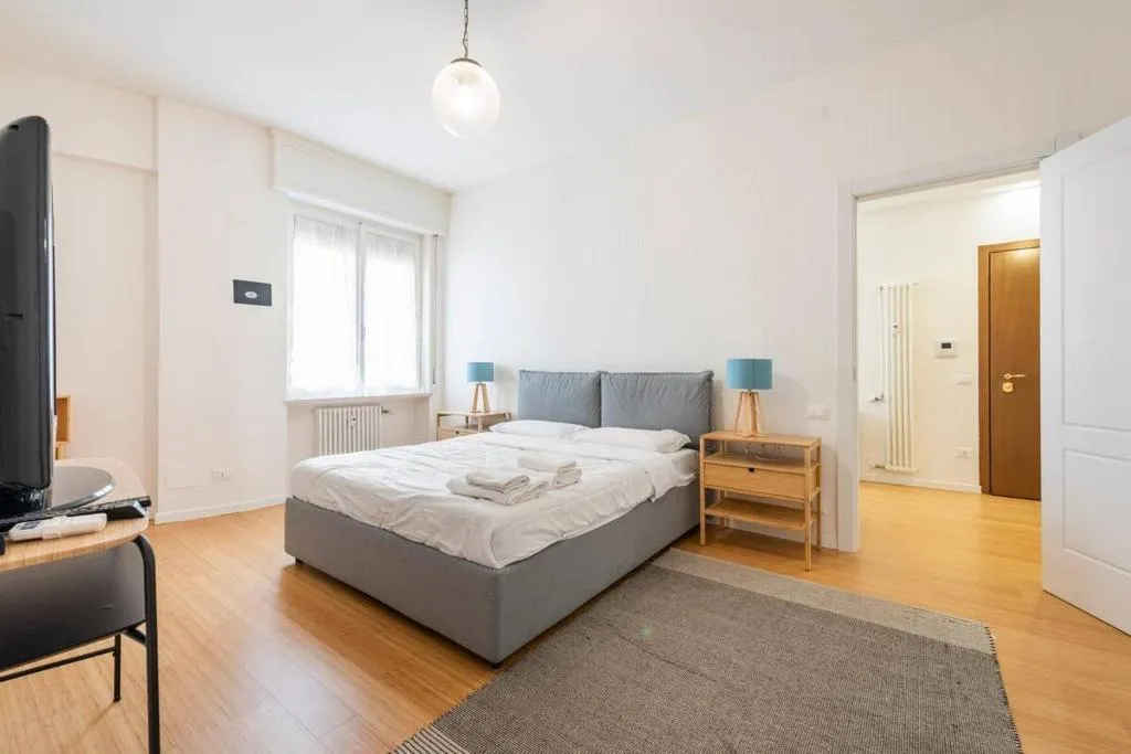 Image of Vicolo Leoni 2BRD apartment