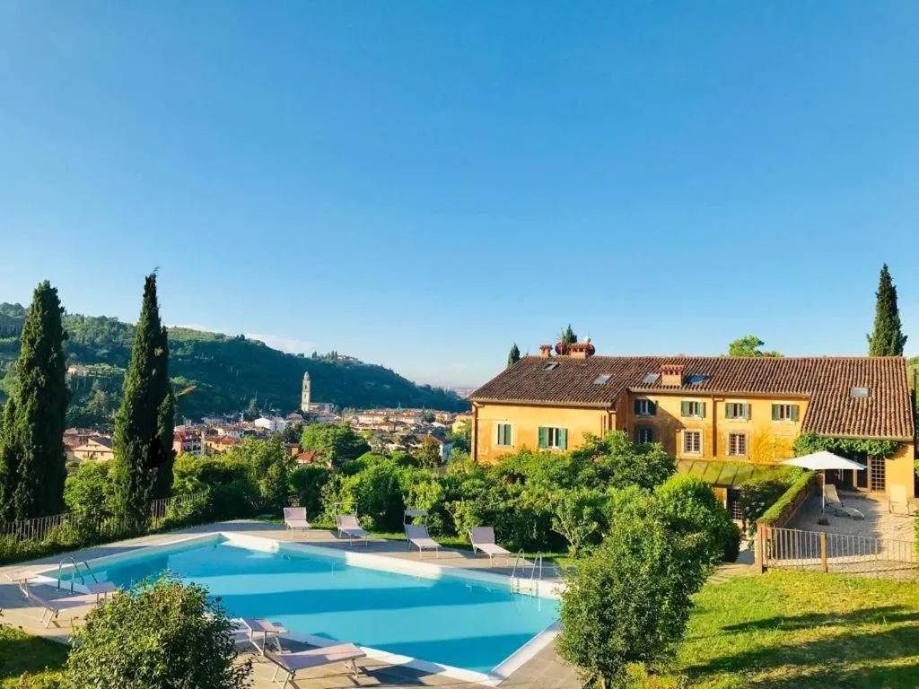 Image 3 of Villa Avesa