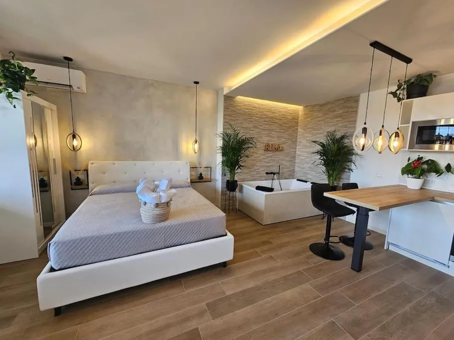 Image 2 of Villa Joy Verona – Luxury Suite