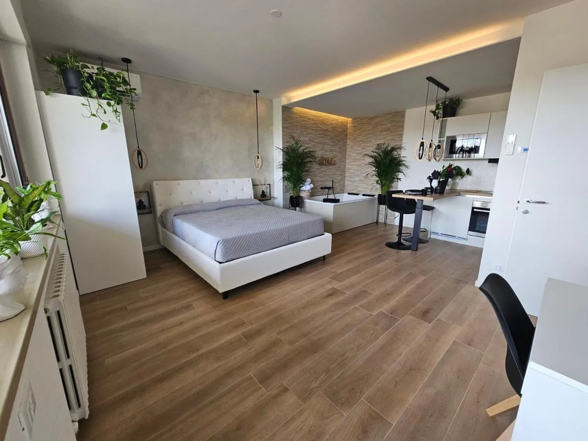 Image 1 of Villa Joy Verona – Luxury Suite