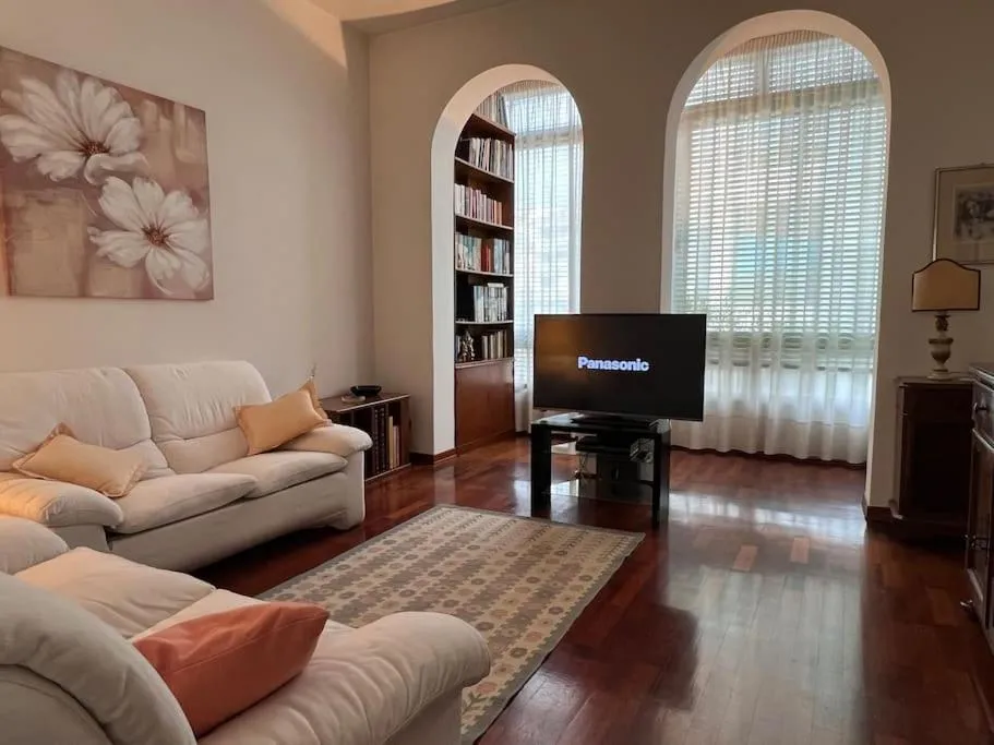 Image 4 of Wendy Apartment vicino al centro