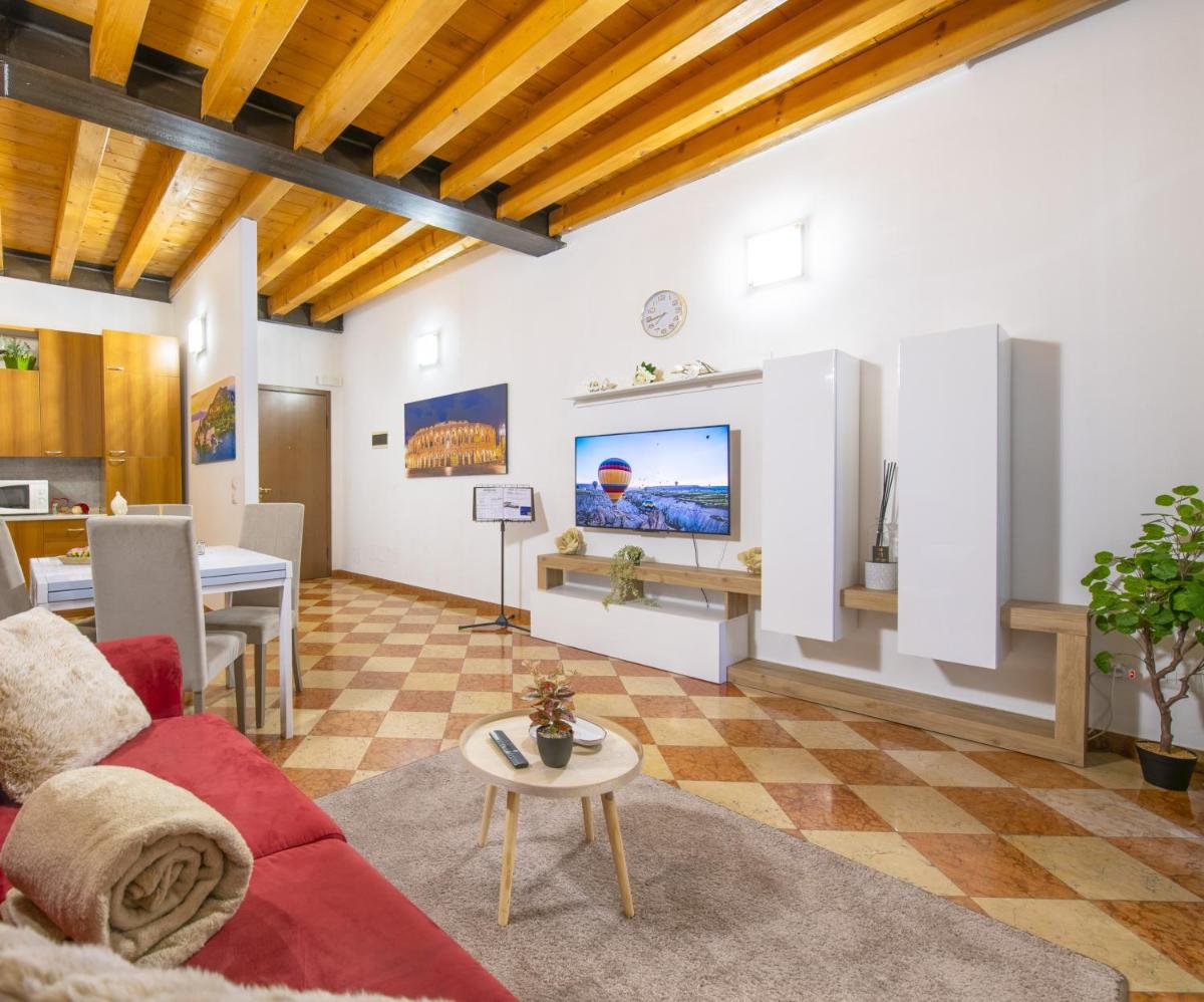 Image 4 of Arena Suite Mazzini Verona Centro 2