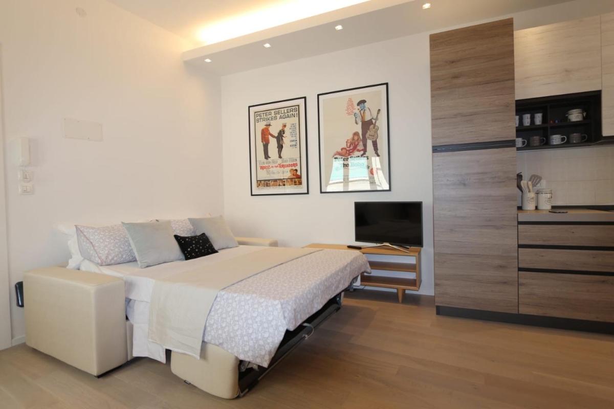 Image 4 of Casanova Luxury Home