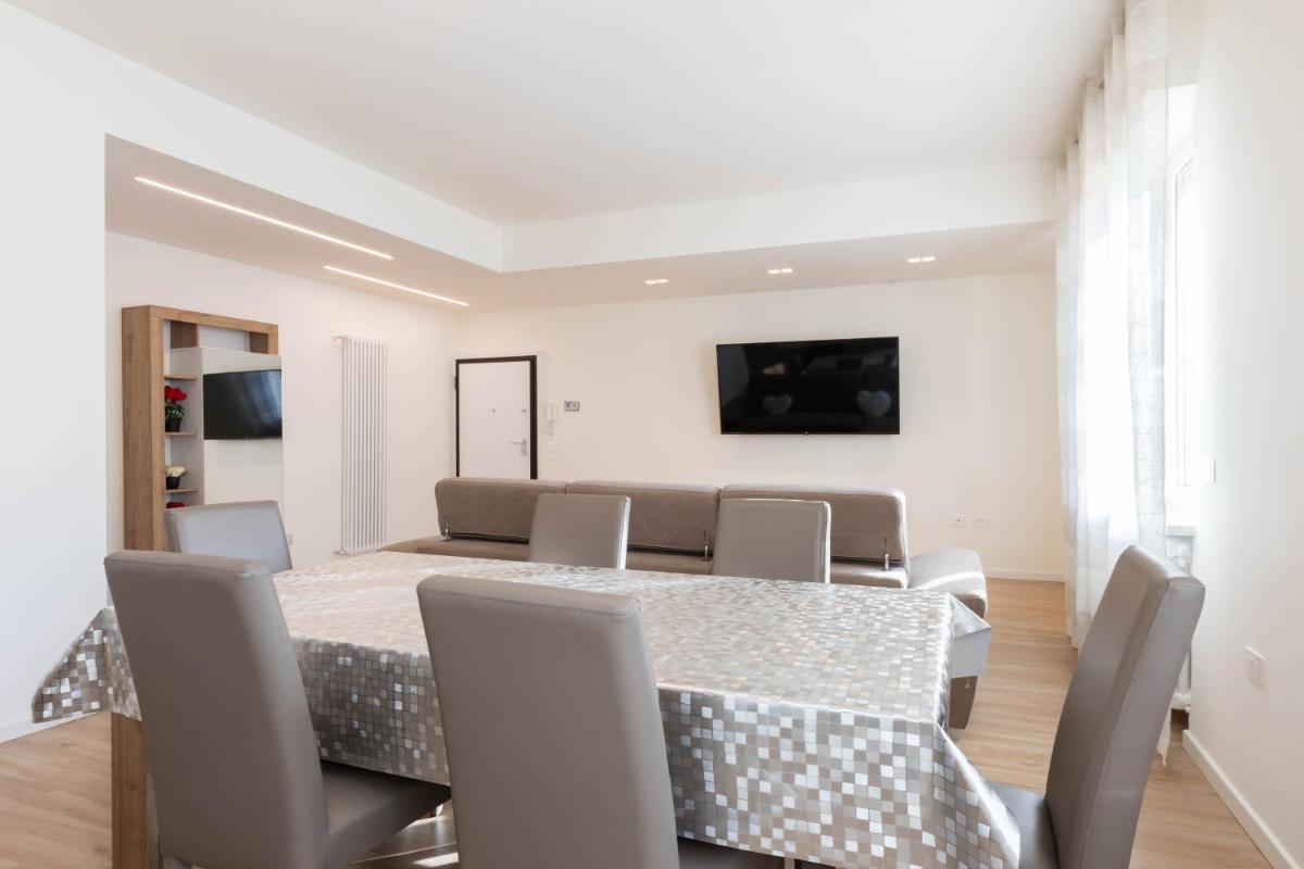 Image 4 of Residenza Alexander Luxury 2
