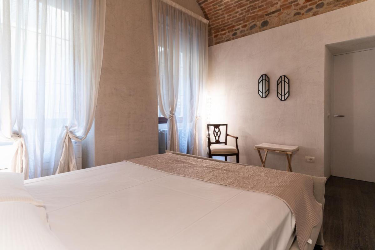 Image 2 of Rosa Luxury Apartment