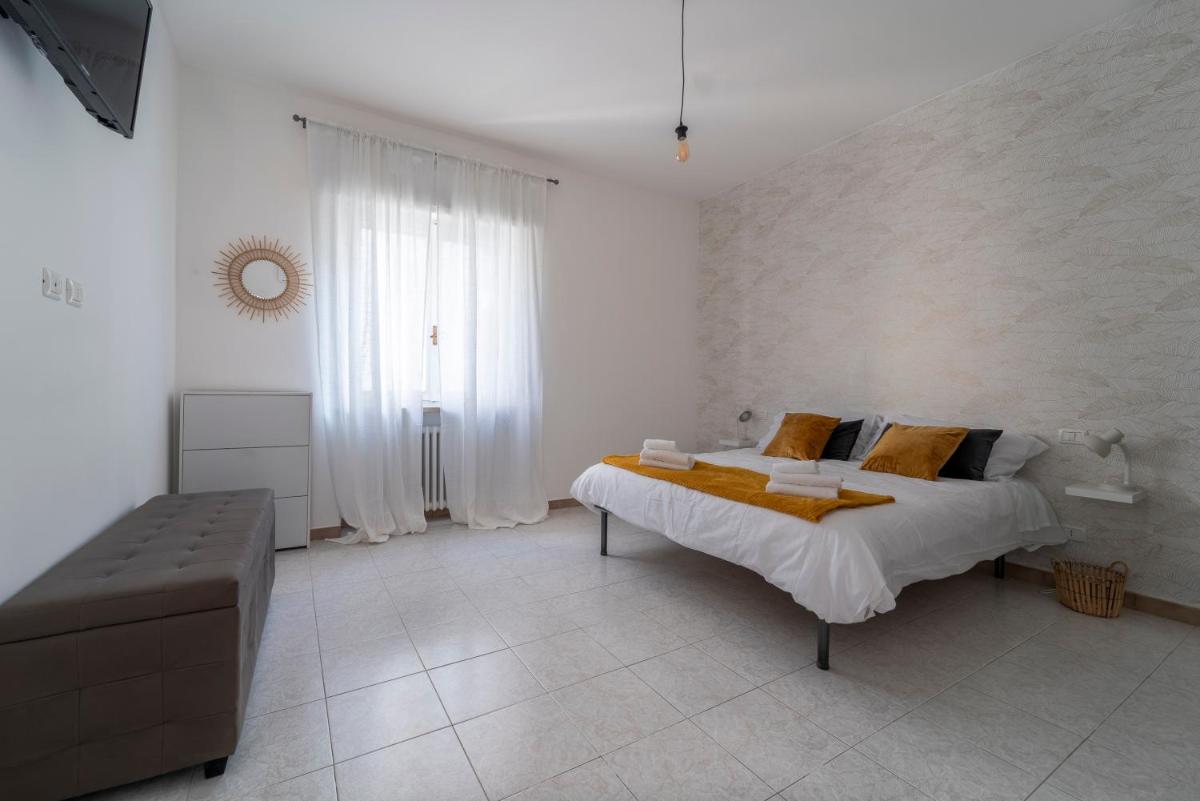 Image 5 of Shiny Home Verona