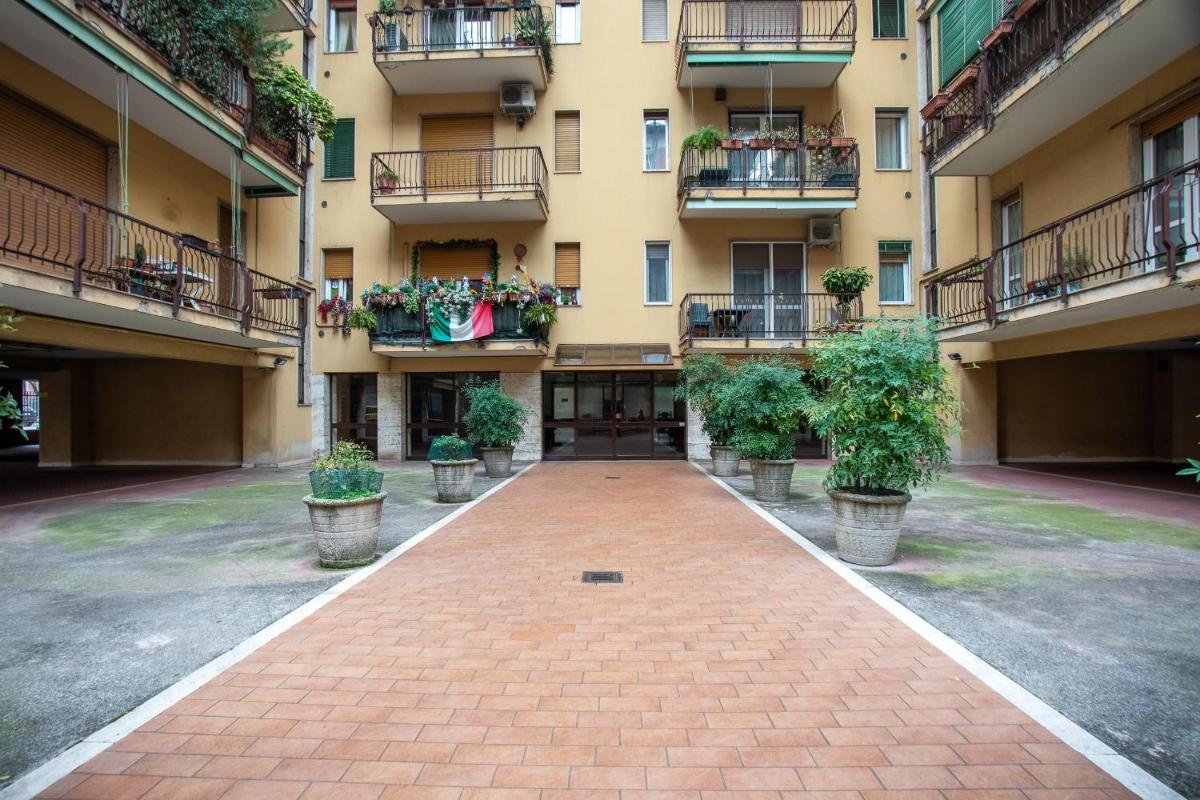 Image 5 of Verona Pop