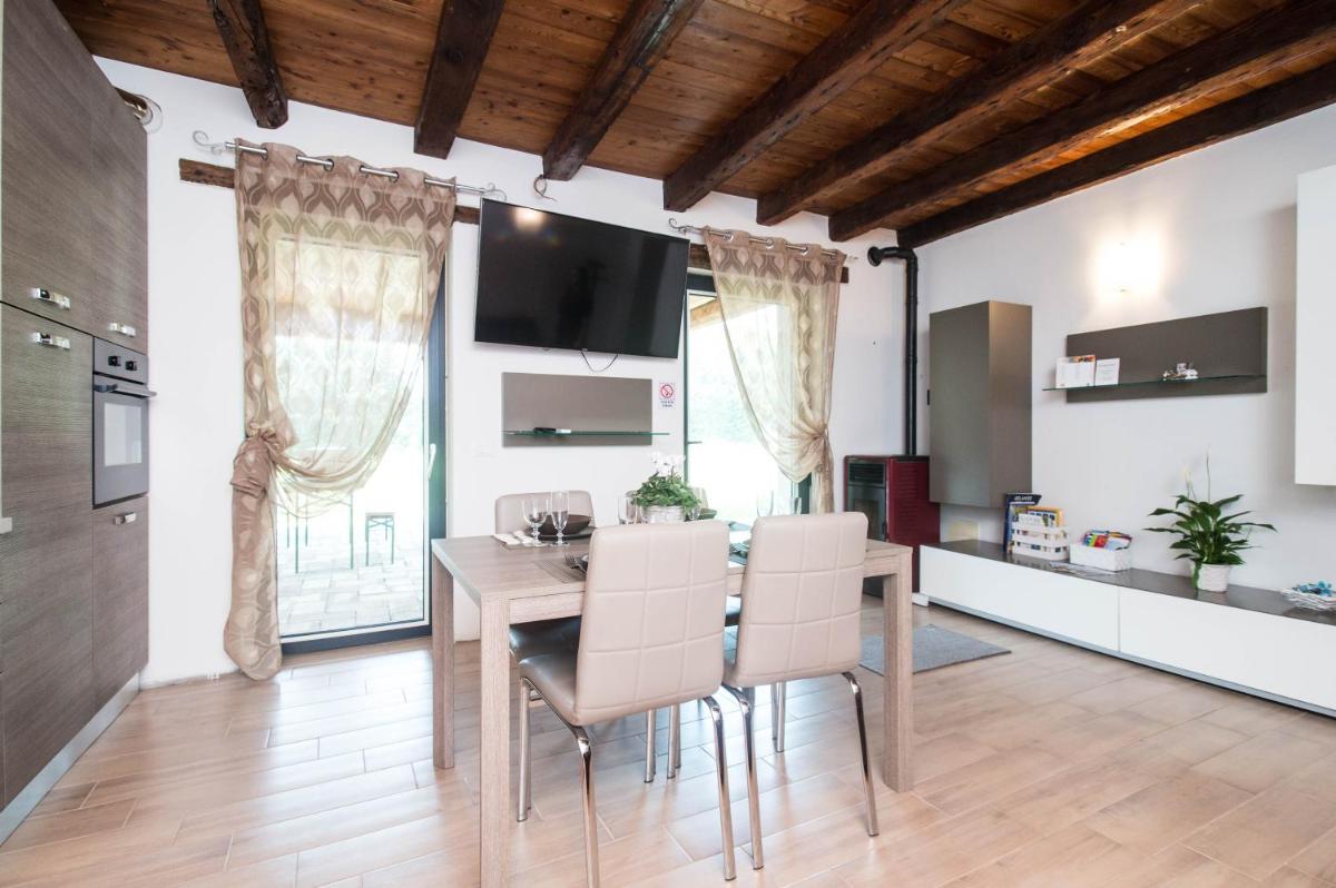 Image 2 of Villa Broglia House