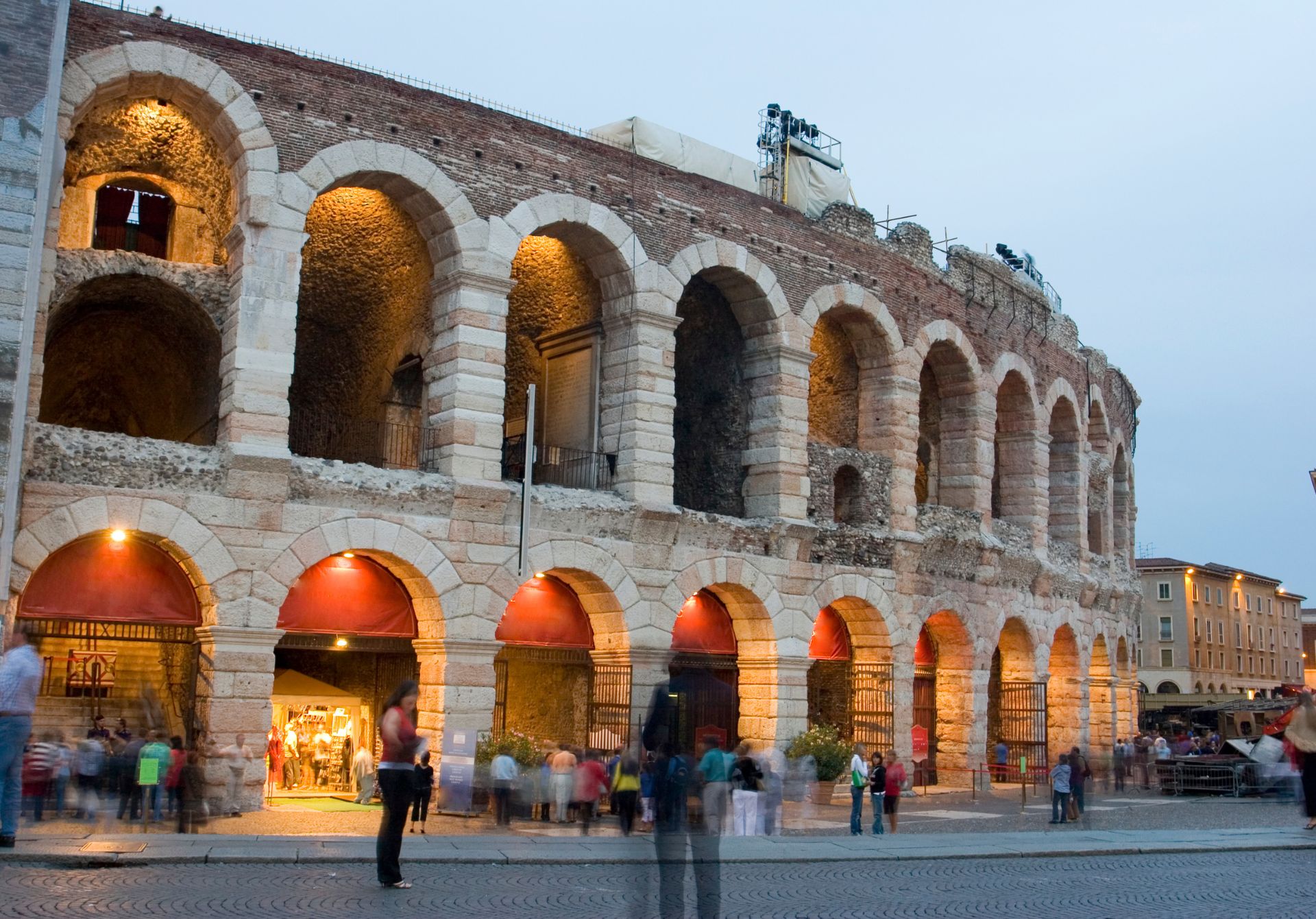 10 Luxury Hotels in Verona
